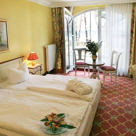Otel Rugard Thermal Strandhotel 4*