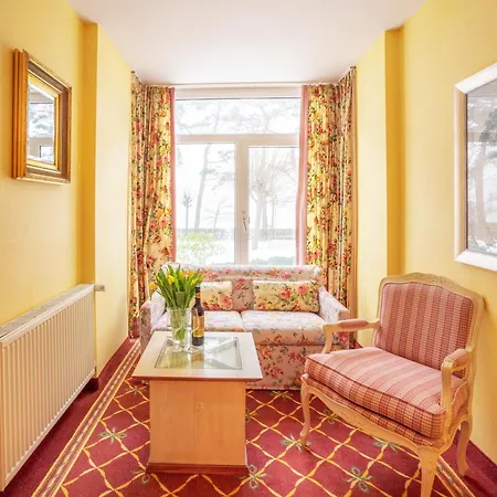 Rugard Thermal Strandhotel