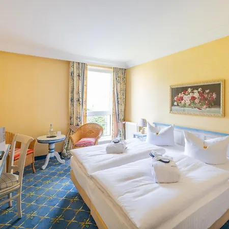 Rugard Thermal Strandhotel Otel 4*