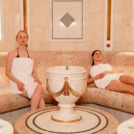 ホテル Rugard Thermal Strandhotel 4*