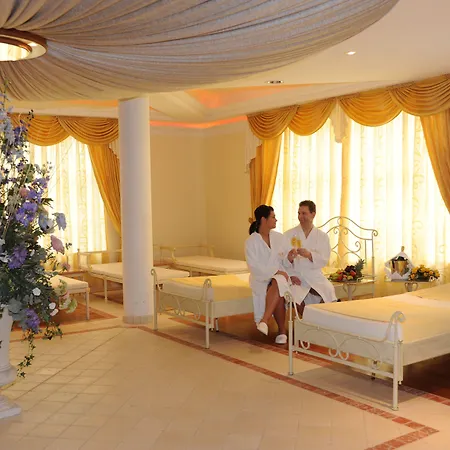 Rugard Thermal Strandhotel Hotel