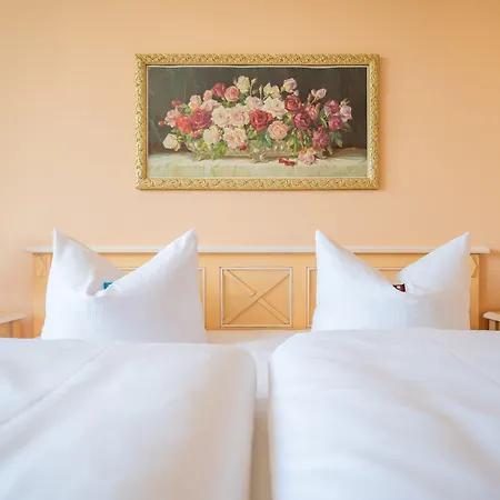 Rugard Thermal Strandhotel ホテル ビンツ