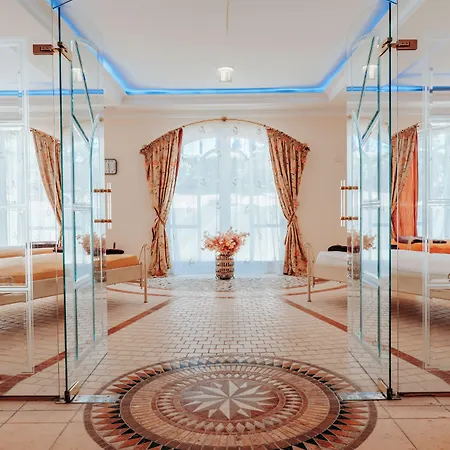 Rugard Thermal Strandhotel