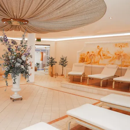 מלון Rugard Thermal Strandhotel בינץ