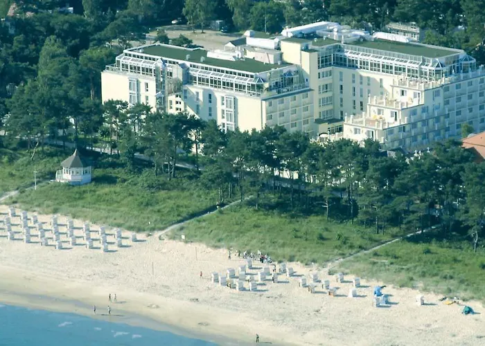 Rugard Thermal Strandhotel בינץ