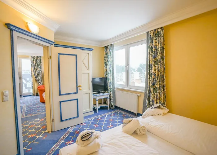 מלון Rugard Thermal Strandhotel
