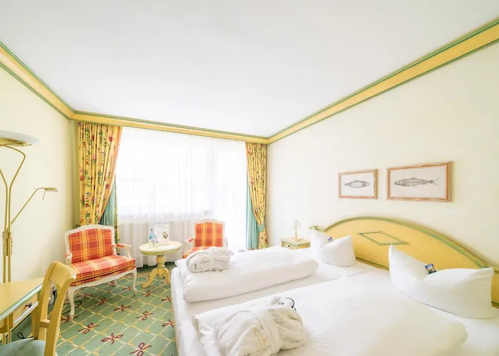 מלון Rugard Thermal Strandhotel