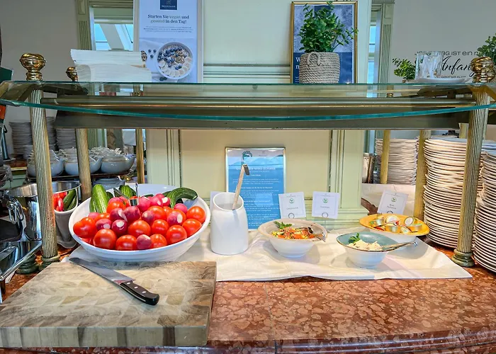 Rugard Thermal Strandhotel מלון בינץ
