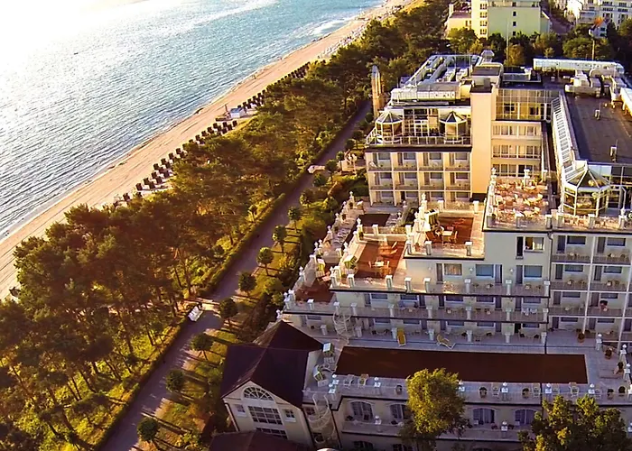 Rugard Thermal Strandhotel בינץ