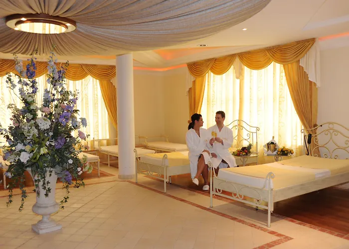 Rugard Thermal Strandhotel מלון