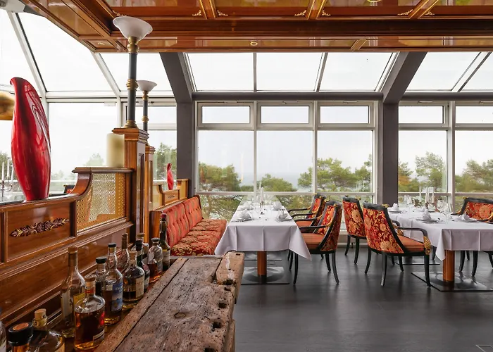 Rugard Thermal Strandhotel מלון 4*