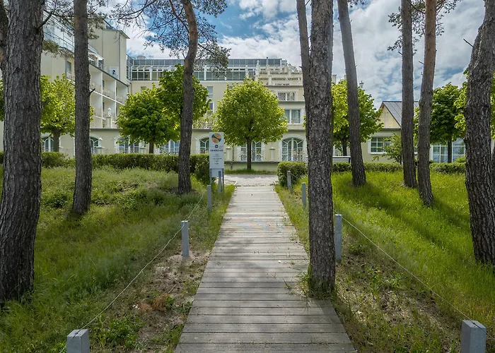 Rugard Thermal Strandhotel 4*