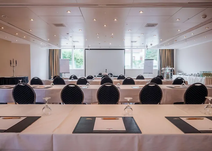 Rugard Thermal Strandhotel בינץ